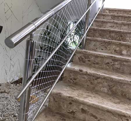 Redes de proteção para escadas